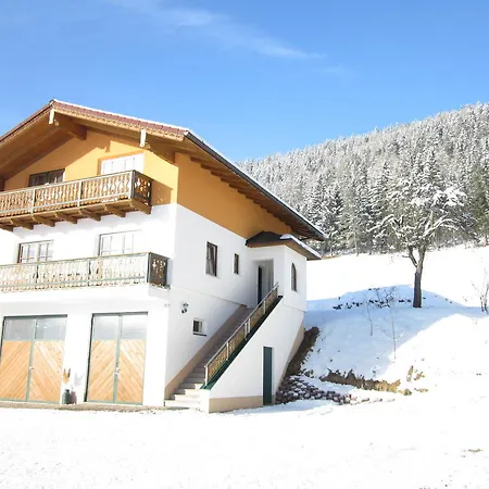 דירה Zum Roessl *